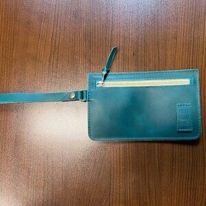 Portland Leather Adriana Pouch in Caribbean